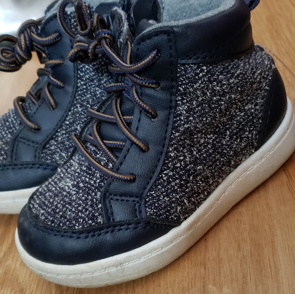 Boys boots